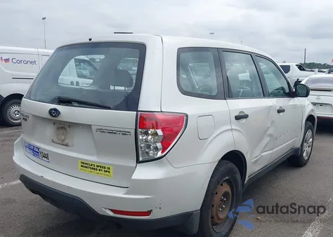 2009 Subaru Forester 2.5X из США, поврежденный, VIN JF2SH61639H760950